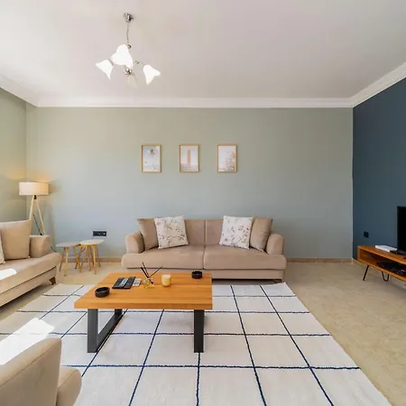 Amazing Flat Within Walking Distance To Private Beach With Shared Pool And Sea & Pool View In Aksu Antalya Apartment Aksu (Antalya)