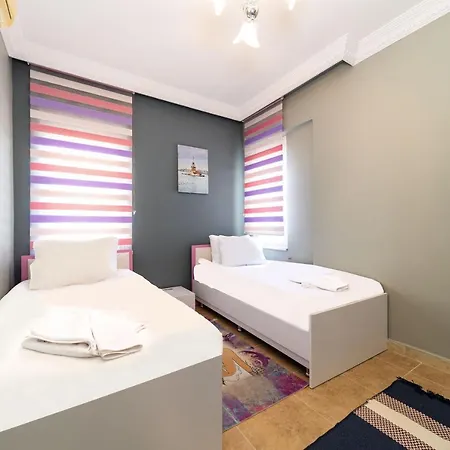 Apartment Amazing Flat Within Walking Distance To Private Beach With Shared Pool And Sea & Pool View In Aksu Antalya